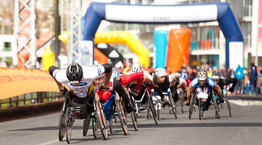 Ernst Van Dyk beim Anführen des Teams Invacare