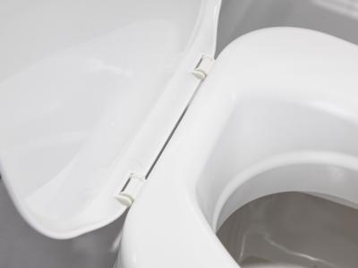 Toilettensitzerhöhung Aquatec 90 Ergo Detailansicht Deckel